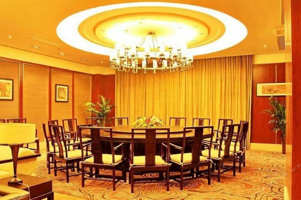Langzhong Grand Hotel Shahepu Esterno foto
