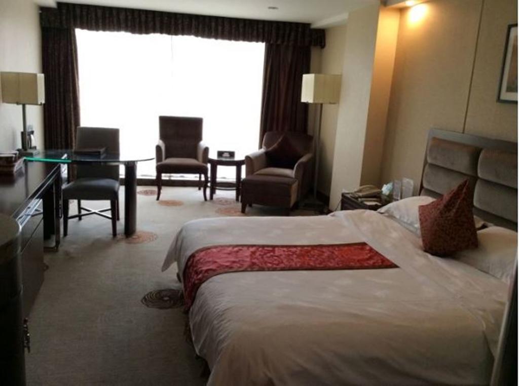 Langzhong Grand Hotel Shahepu Esterno foto