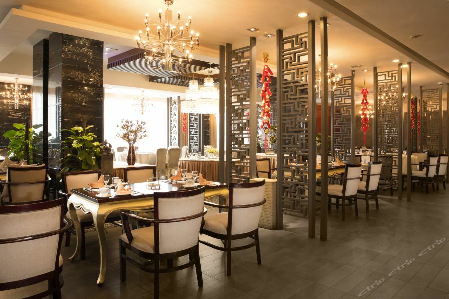 Langzhong Grand Hotel Shahepu Esterno foto